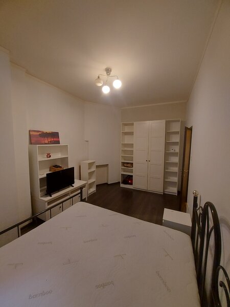 Armeneasca, Mosilor,